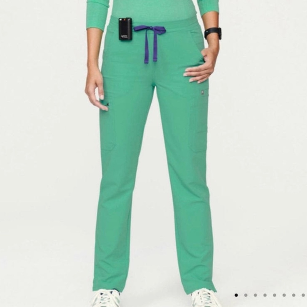 Figs Zamora Surgical Green Scrub Pants